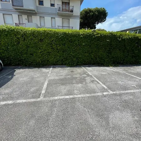 Apartment Sabbia Bianca Viareggio